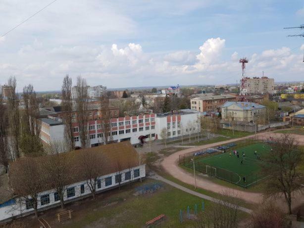 Уютная Квартира В 5 Мин Пешком От Курорта Myrhorod Esterno foto